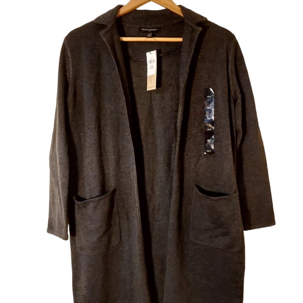 Banana republic petite Collection women gray white mininalist cotton cardigan